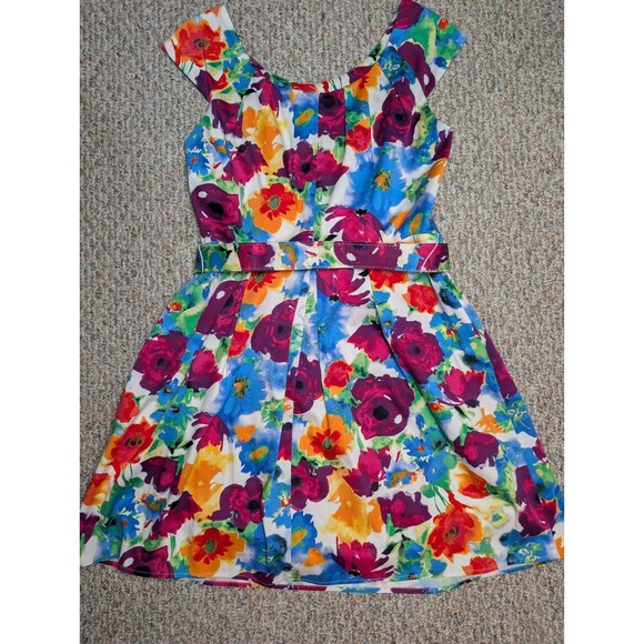 Dressbarn Womens Dress Size 10P White Floral Tank Sleeveless Belted Summer Trad - Picture 10 of 15